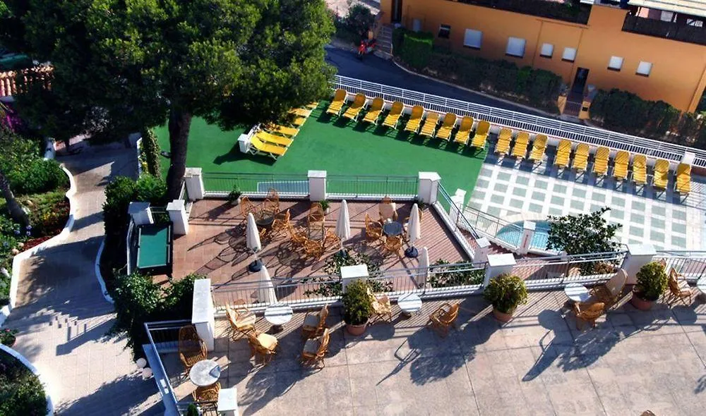 Hotel Montjoi By Brava Hoteles Sant Feliu de Guíxols 3*,