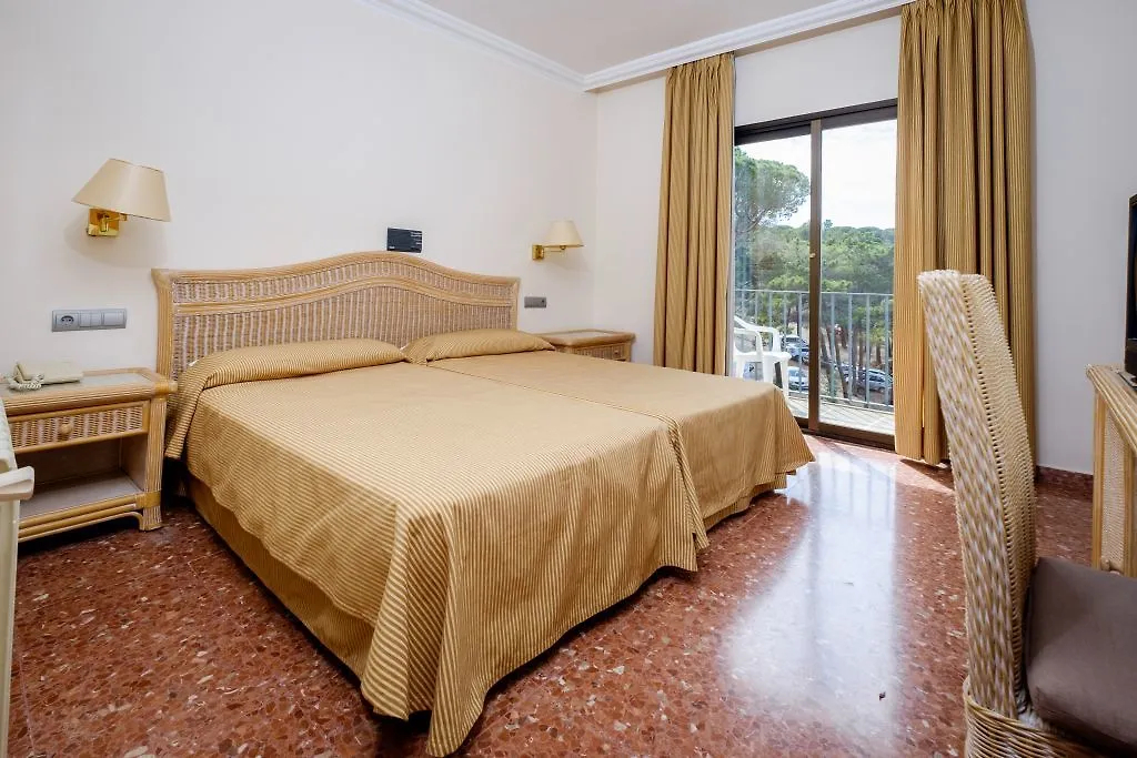 Hotel Montjoi By Brava Hoteles Sant Feliu de Guixols 3*,  Spain